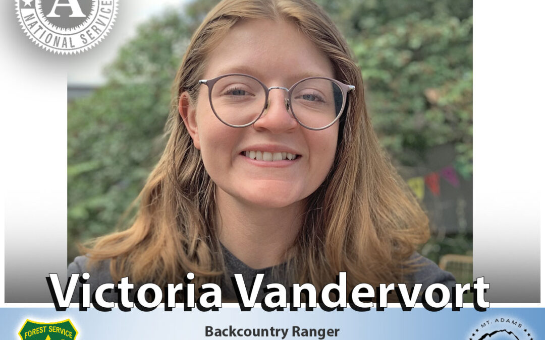 Meet Victoria, 2020 Public Lands Stewards intern!
